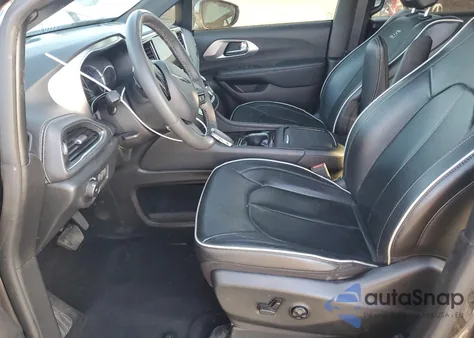 2023 Chrysler Pacifica Hybrid Limited z USA, uszkodzony, nr VIN 2C4RC1S78PR584467